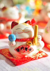 新春大吉 新年平安祈福开运招财猫红绳铃铛摆件/储钱罐